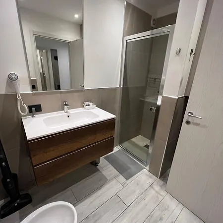 Laguna Palace Con * Aprilia Marittima