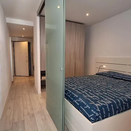 Apartamento Laguna Palace Con